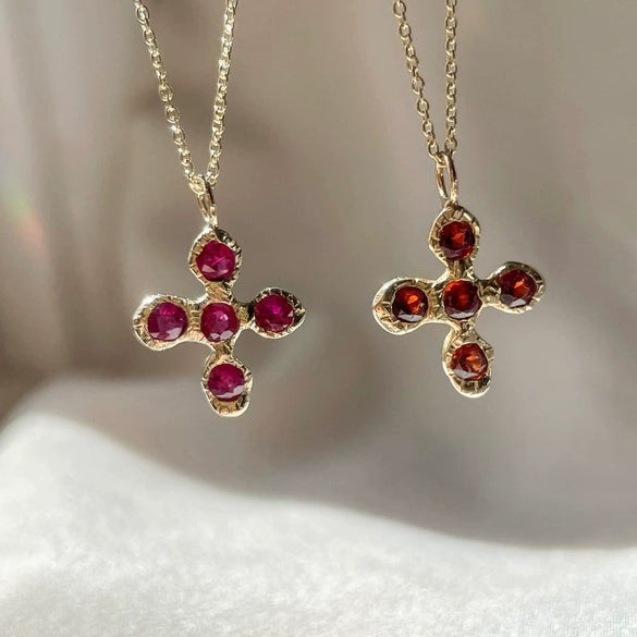 Wholesale Fashion Geometric Cross Necklace And Flower Bracelet Copper Electroplated Inlaid Zircon