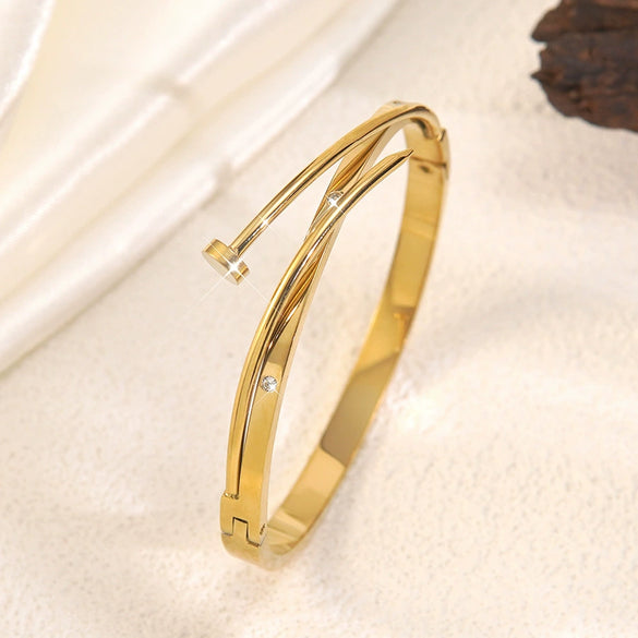 Wholesale Fashion Geometric Stainless Steel 18K Goldplated Titanium Steel Nail Bracelets Accessories