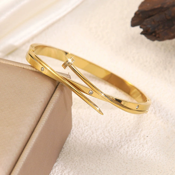 Wholesale Fashion Geometric Stainless Steel 18K Goldplated Titanium Steel Nail Bracelets Accessories