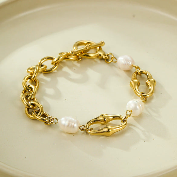 Wholesale Fashion Geometric Titanium Steel Bracelet Inlaid With Shell Beads 18K Goldplated For Women
