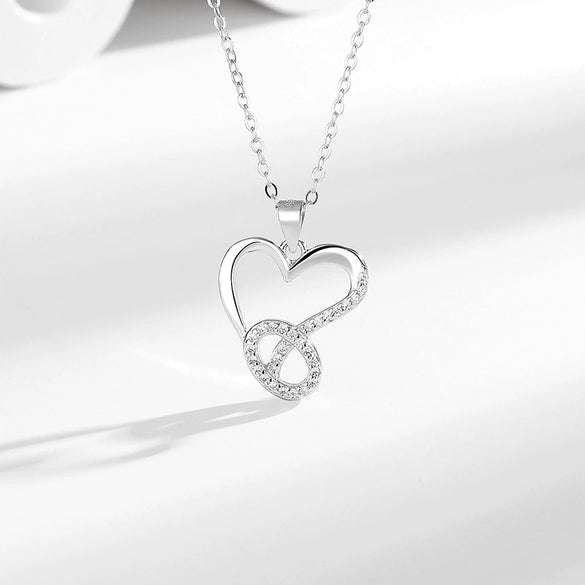 Wholesale Fashion Heart Shape S925 Sterling Silver Pendant Clavicle Necklace