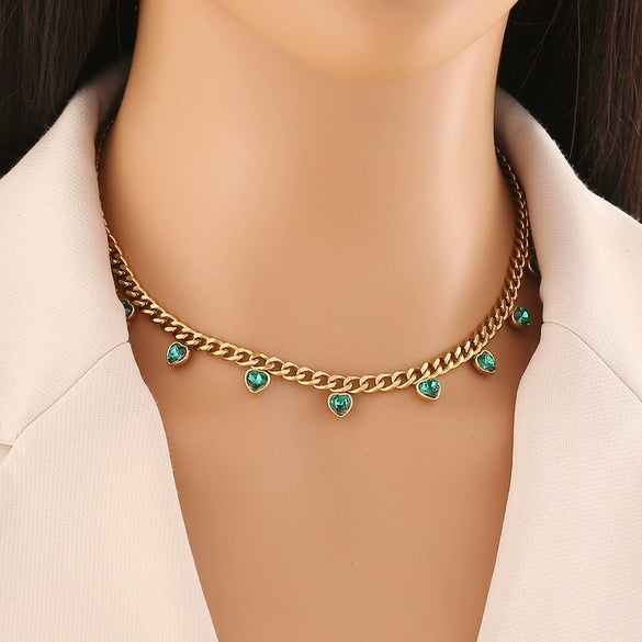 Wholesale Fashion Heart Shaped Stainless Steel Chain Necklace For Women With Electroplating