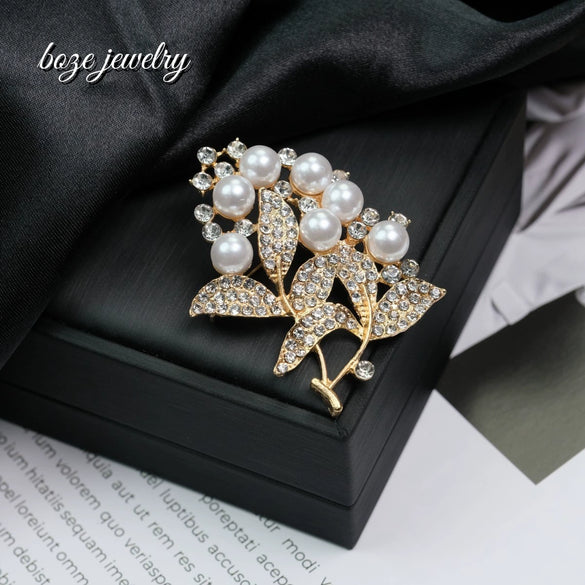 Wholesale Fashion Leaf And Flower Zinc Alloy Rhinestone Brooch Electroplated For Women And Unisex