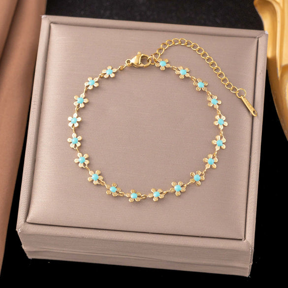Wholesale Fashion Light Luxury Electroplated Stainless Steel Geometric And Heart Shape Bracelet For Women