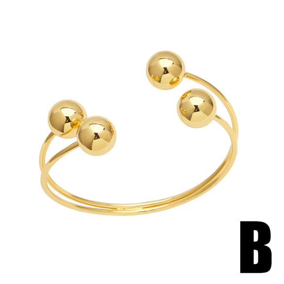 Wholesale Fashion Love Beaded Copper Heart Shaped Gold Plated Electroplated Women's Bracelet