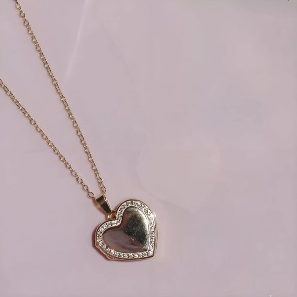 Wholesale Fashion Love Oil Dripping Opening And Closing Clavicle Necklace Copper Enamel Geometric Pendant O Word Chain Electroplated For Women