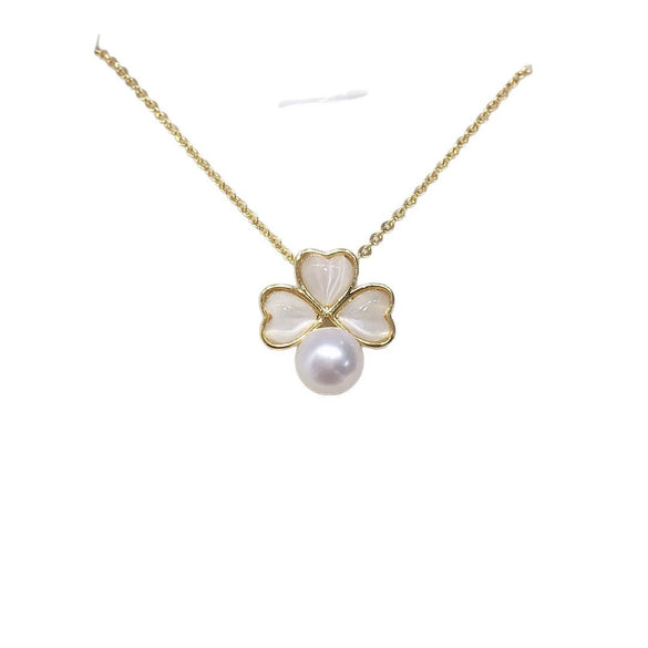 Wholesale Fashion Minimalist Freshwater Pearl Necklace With Copper Opal Clover Pendant Flat Round And Bun Round Pearl Shapes