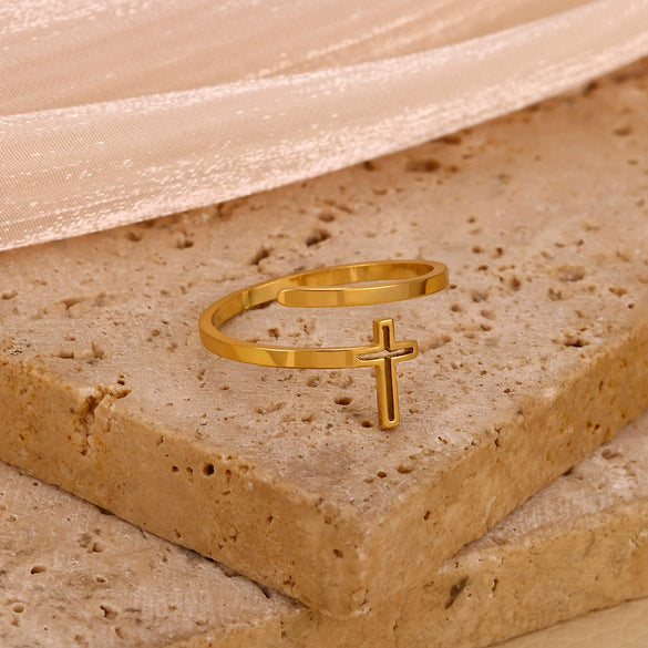 Wholesale Fashion Minimalist Geometric Light Luxury Style Fruitshaped Inlaid With Gold Stainless Steel Adjustable Open Ring Jewelry For Men And Women