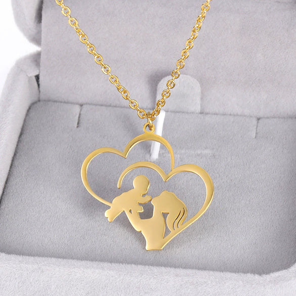 Wholesale Fashion Necklace Stainless Steel Love Letter Pendant With Electroplating And Geometric Pattern