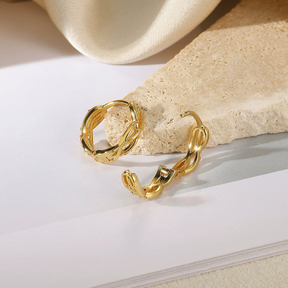 Wholesale Fashion Ol Geometric Cshaped And Heartshaped Earrings For Women Copper Alloy Inlaid With Artificial Gemstones And Semiprecious Stones Electroplated