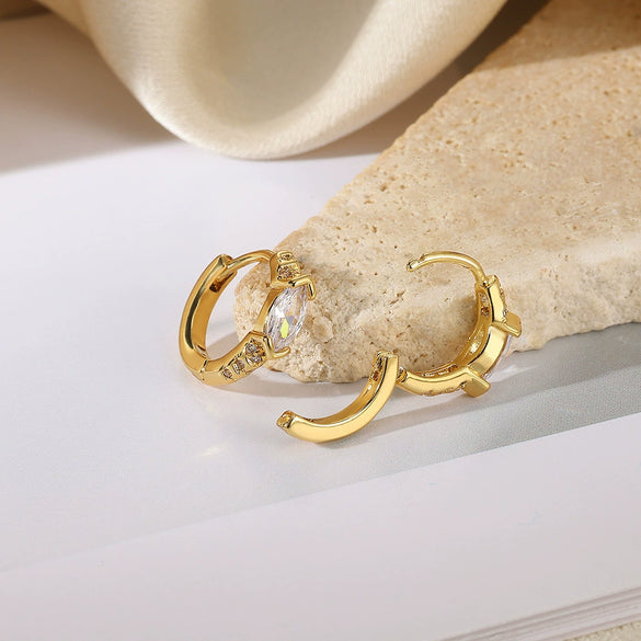 Wholesale Fashion Ol Geometric Cshaped And Heartshaped Earrings For Women Copper Alloy Inlaid With Artificial Gemstones And Semiprecious Stones Electroplated