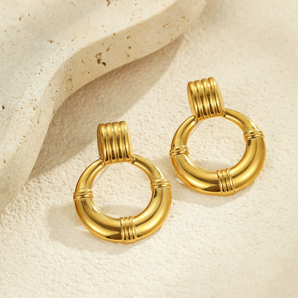 Wholesale Fashion Ol Geometric Stainless Steel Hoop Earrings Plated With 18K Gold For Women