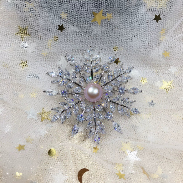 Wholesale Fashion Ol Style Copper Natural Freshwater Pearl Snowflake Zircon Brooch For Women