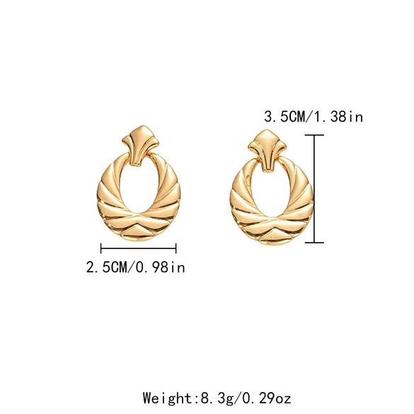 Wholesale Fashion Oval Hollow Stainless Steel Geometric Earrings For Women With Electroplating Treatment
