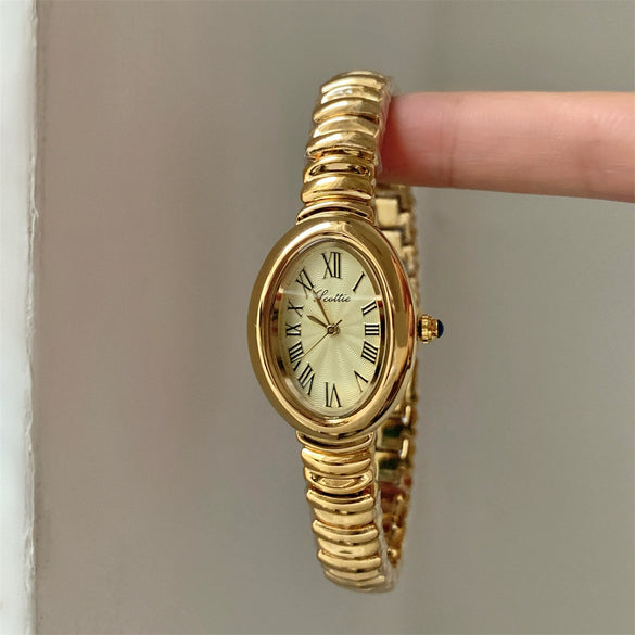 Wholesale Fashion Oval Ladies Watch With Alloy Case And Stainless Steel Buckle