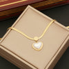 Wholesale Fashion Pearl Love Stainless Steel Clavicle Chain With Heart Pattern And Electroplating Treatment For Women