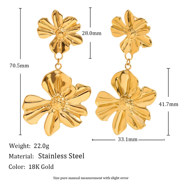 Wholesale Fashion Retro Elegant Women's Stainless Steel Geometric And Flower Splicing 18K Gold Plated Earrings