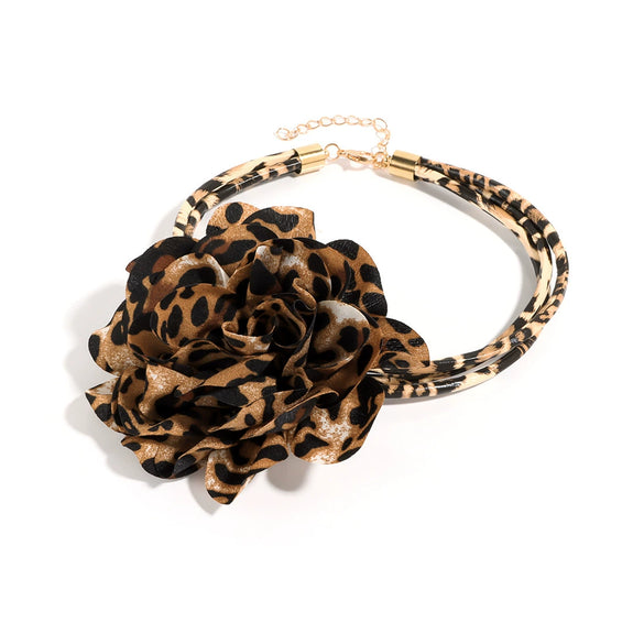 Wholesale Fashion Retro Leopard Pucloth Flower Electroplated Neck Chain For Women