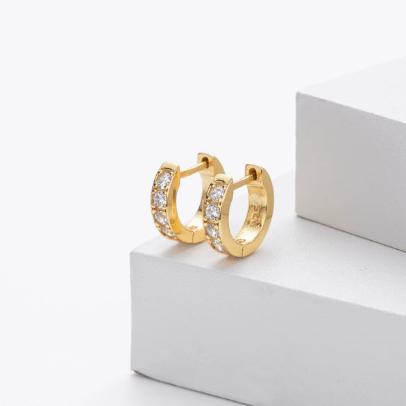 Wholesale Fashion Simple Basic Geometric Circle Shape Inlaid Zircon 925 Sterling Silver Women's Ear Buckle Earrings