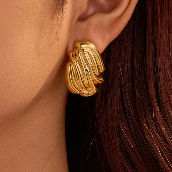 Wholesale Fashion Simple Design Vertical Stripe Geometric Stainless Steel Gold Plated Women's Earrings
