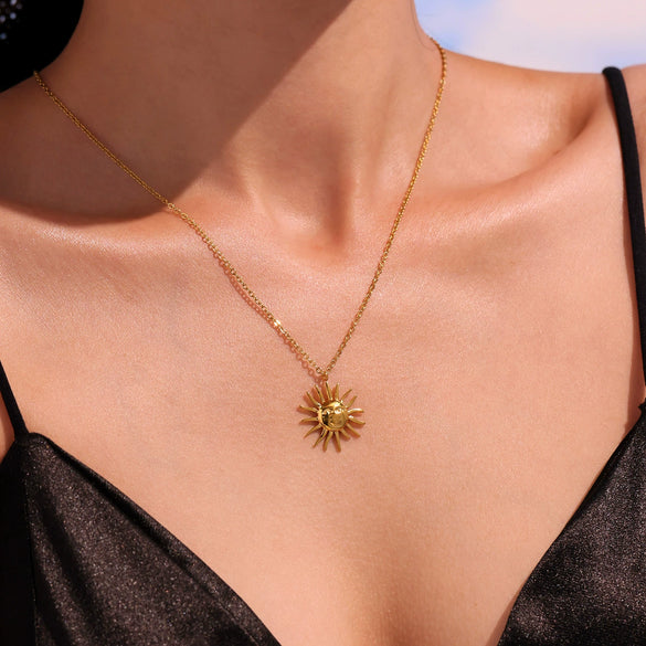 Wholesale Fashion 316L Stainless Steel Geometric Clavicle Chain Necklace With Electroplating
