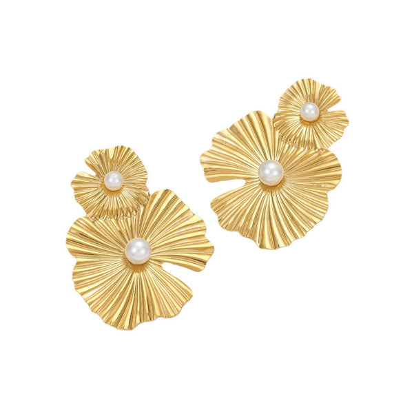 Wholesale Fashion Stainless Steel 18K Gold Plated Petal Pearl Earrings For Women