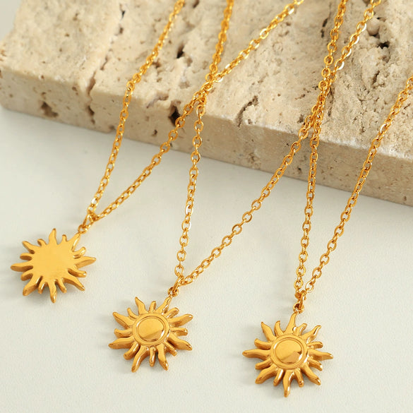 Wholesale Fashion 316L Stainless Steel Necklace With Sun Pendant Electroplated For Women