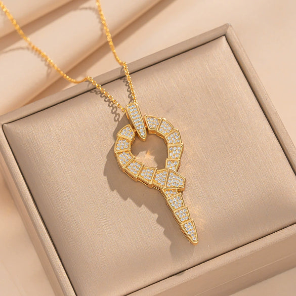 Wholesale Fashion Unisex Snake Shape Inlaid Zircon Titanium Steel And Copper Necklace And Earrings Set