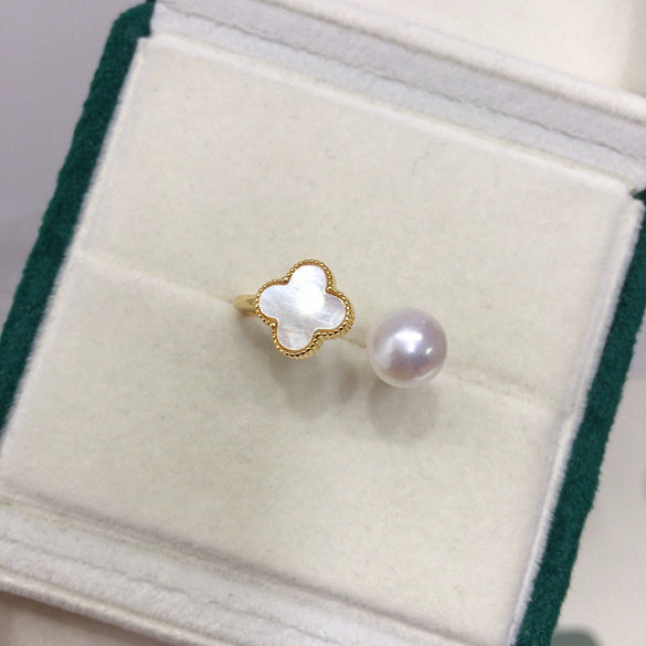 Wholesale Fashion Women's Freshwater Pearl Ring With Natural Seashells And Four Leaf Clover Copper And Gold Design