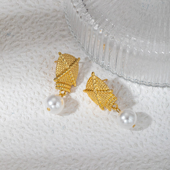 Wholesale Fashion Woven Texture Titanium Steel And Pearl Earrings With Geometric Rhombus And Star Patterns Electroplated For Women