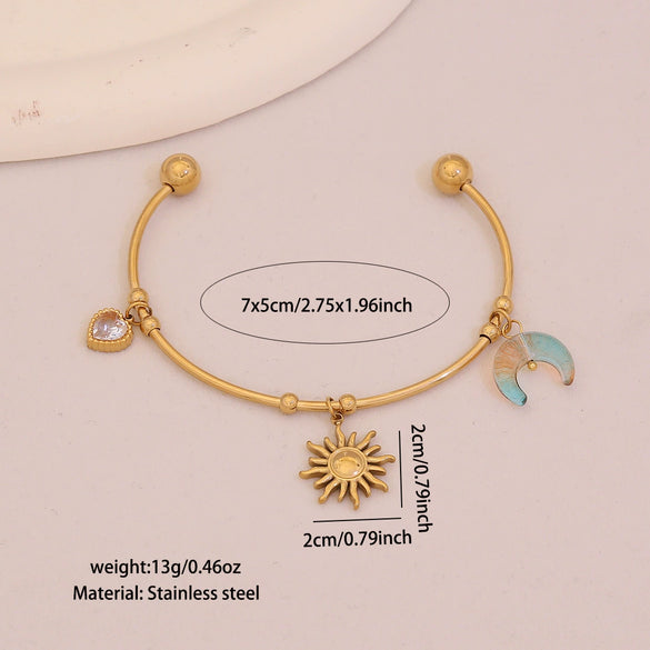 Wholesale Fashionable Elegant And Versatile Flower Heart Multielement Stainless Steel Electroplated Bracelet For Office Ladies
