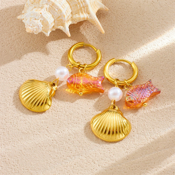 Wholesale Fashionable Simple Creative Design Goldplated Animal Zodiac Scallop Phantom Goldfish Pendant Round Stainless Steel Earrings
