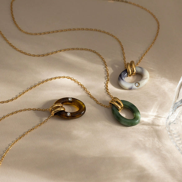 Wholesale Fashionable Women's Geometric Stainless Steel Electroplated Necklace Sweater Chain