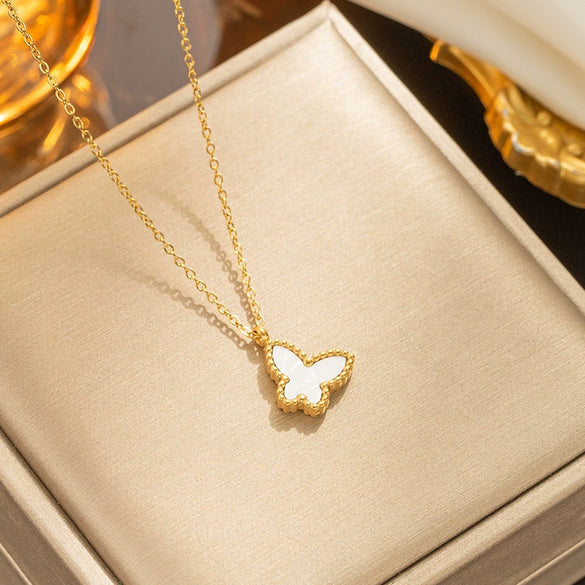 Wholesale Female Butterfly Design Titanium Steel Bracelet With Gold Inlaid For Fashion And Personality