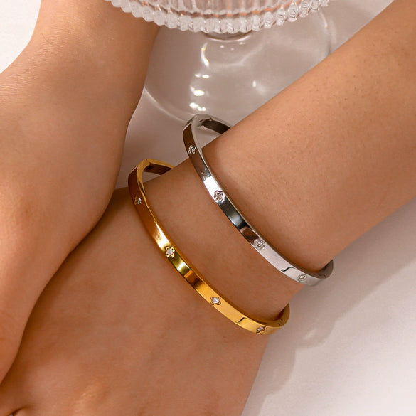 Wholesale Female Fashion Joker Zircon Stainless Steel Gold Plated Bracelet