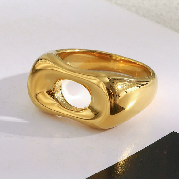 Wholesale Female Hand Jewelry Stainless Steel Electroplated 18K Geometric Hollow Long Bread Ring Light Luxury Style
