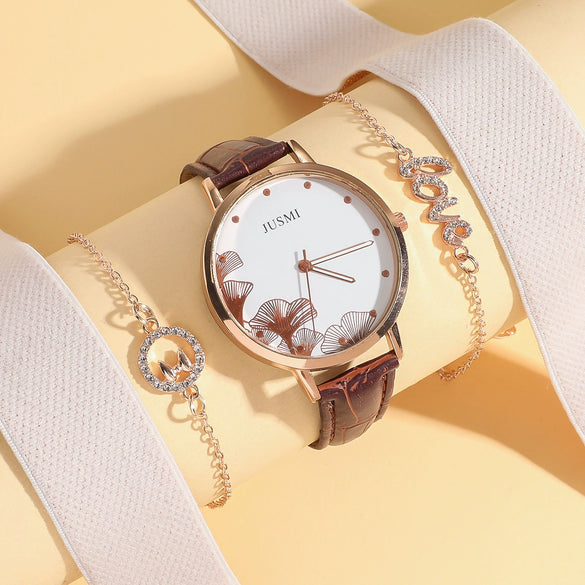 Wholesale Female Medieval Retro Gift Set With Alloy Belt Watch And Bracelet Oval Dial