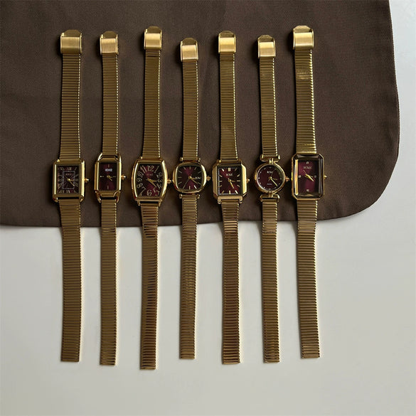 Wholesale Female Medieval Style Metal Case Quartz Ankora Red Watch