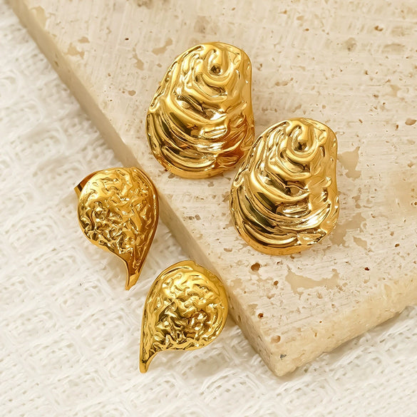 Wholesale Female Oval Irregular Geometric Titanium Steel And Stainless Steel Electroplated Earrings