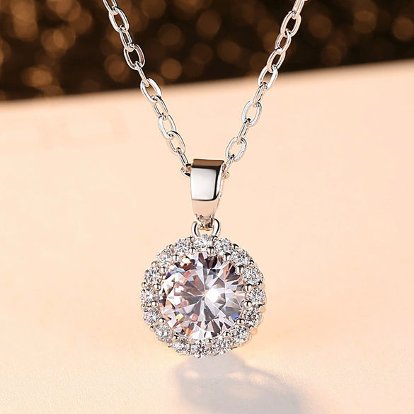 Wholesale Female Simulation Mo Diamond Necklace With Copper Round Pendant Full Drill And Geometric Styling