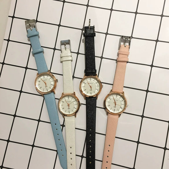 Wholesale Female Student Casual Retro Genuine And Imitation Leather Round Dial Quartz Watch With Alloy Case And Stainless Steel Clasp