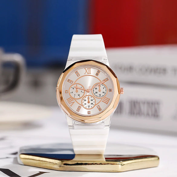 Wholesale Female Students' Fashion Silicone Watch With Rhinestones Round Dial And Sapphire Crystal Glass Mirror Luxury Leisure Style