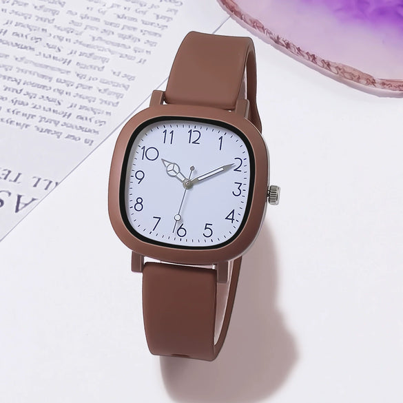 Wholesale Female Watch Alloy Case Silicone Strap Square Dial Retro Preppy Style Casual