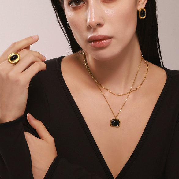 Wholesale Ferris Wheel Earrings And Necklace Set For Women Made Of Stainless Steel And Black Onyx With Titanium Steel Pendant And 18K Real Gold Electroplating
