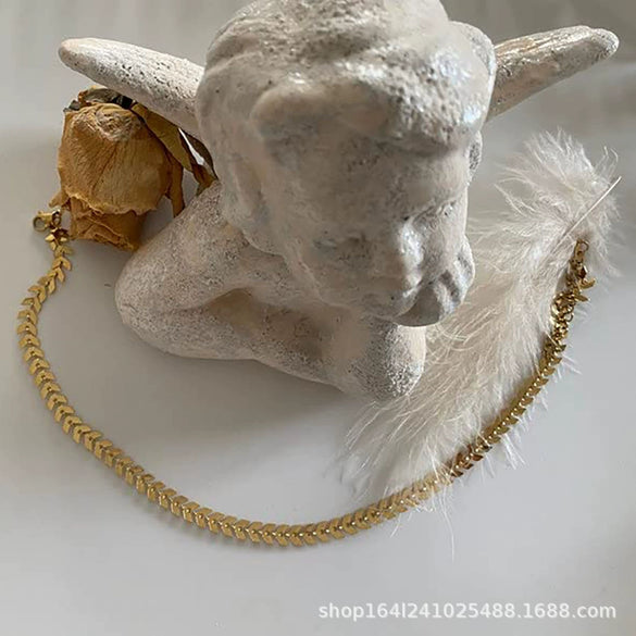 Wholesale Fishbone Animal Zodiac Style Gold Plated Copper Necklace With Electroplating