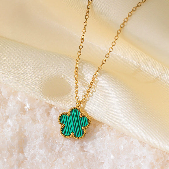 Wholesale Fiveleaf Clover And Flower Design Doublesided Motherofpearl Pendant Titanium Steel Electroplated Clavicle Necklace For Women