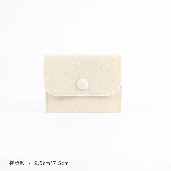Wholesale Flannel And Velvet Jewelry Storage Bags With Anti Oxidation Buttons And Silk Screen Printing