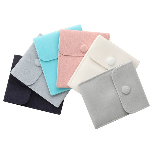 Wholesale Flannel And Velvet Jewelry Storage Bags With Anti Oxidation Buttons And Silk Screen Printing