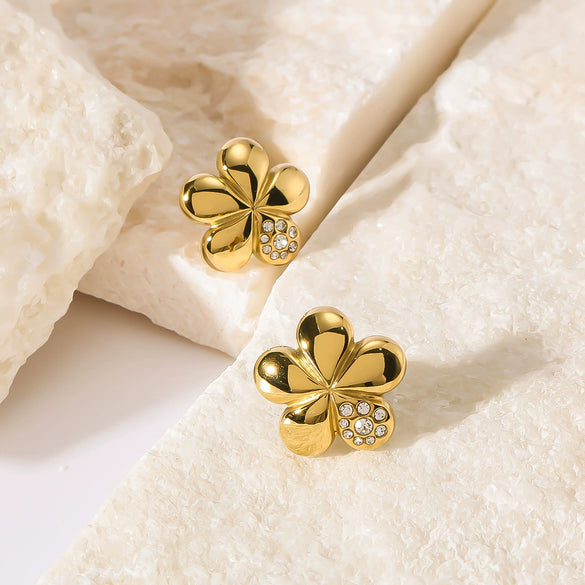 Wholesale Flower Earrings Stainless Steel Five Petal Flower Design Electroplated For Women