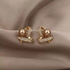 Wholesale French Retro Pearl Earrings With 925 Silver Needles Alloy Material Geometric Pattern And Diamondencrusted Design For Women